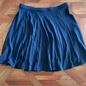 Hollister navy blue skater mini skirt - stretchy, flowy, & super comfy!